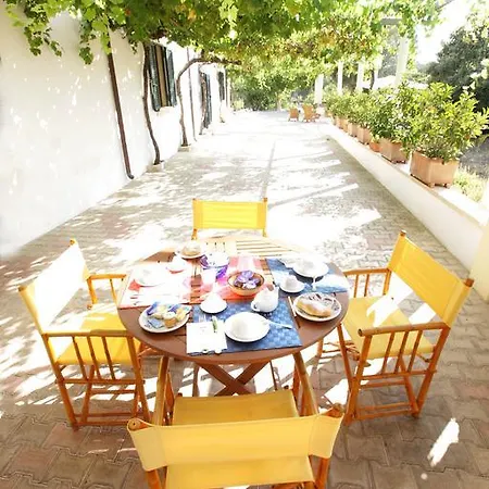 Casale Spisari 3*