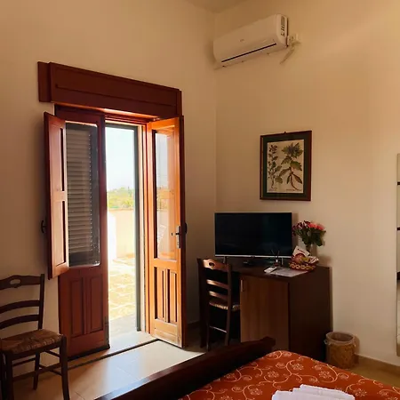 Casale Spisari 3*