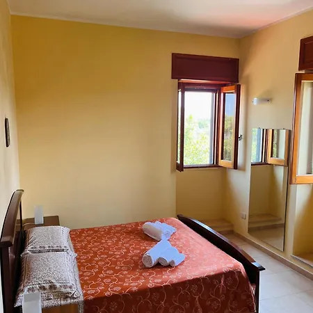 לינה וארוחת בוקר Casale Spisari