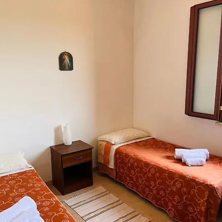 Casale Spisari לינה וארוחת בוקר 3*